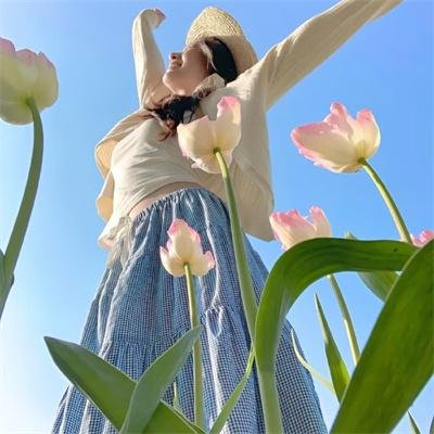 俏女怀春